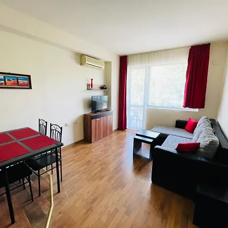 아파트호텔 Black Sea View 3*