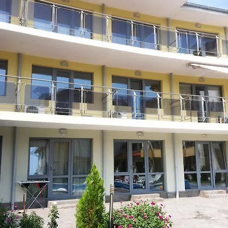 Апарт-отель Black Sea View 3*